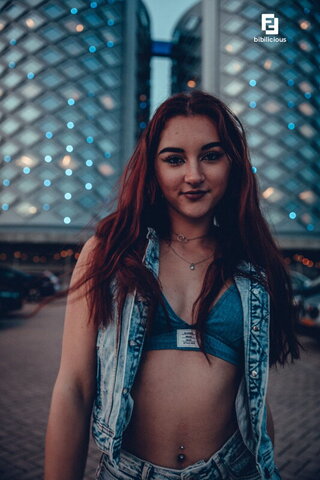 bibillious nude photo 3