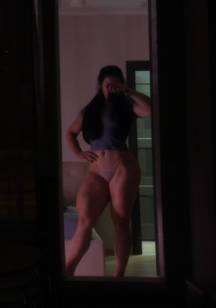 Bidibolder nude photo 2