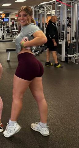 bigcomfycouch nude photo 7