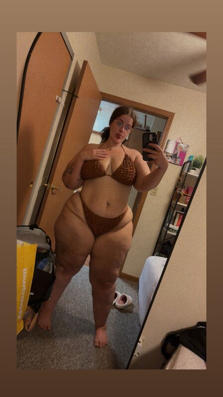 bigmamahaylee nude photo 1