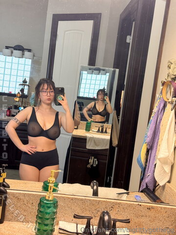bigtittygothegg nude photo 139