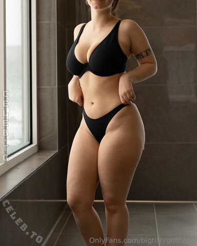 bigtittygothegg nude photo 70
