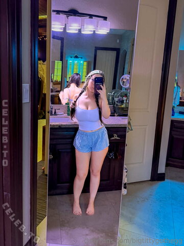 bigtittygothegg – Comfy and ready to sip some tea before bed