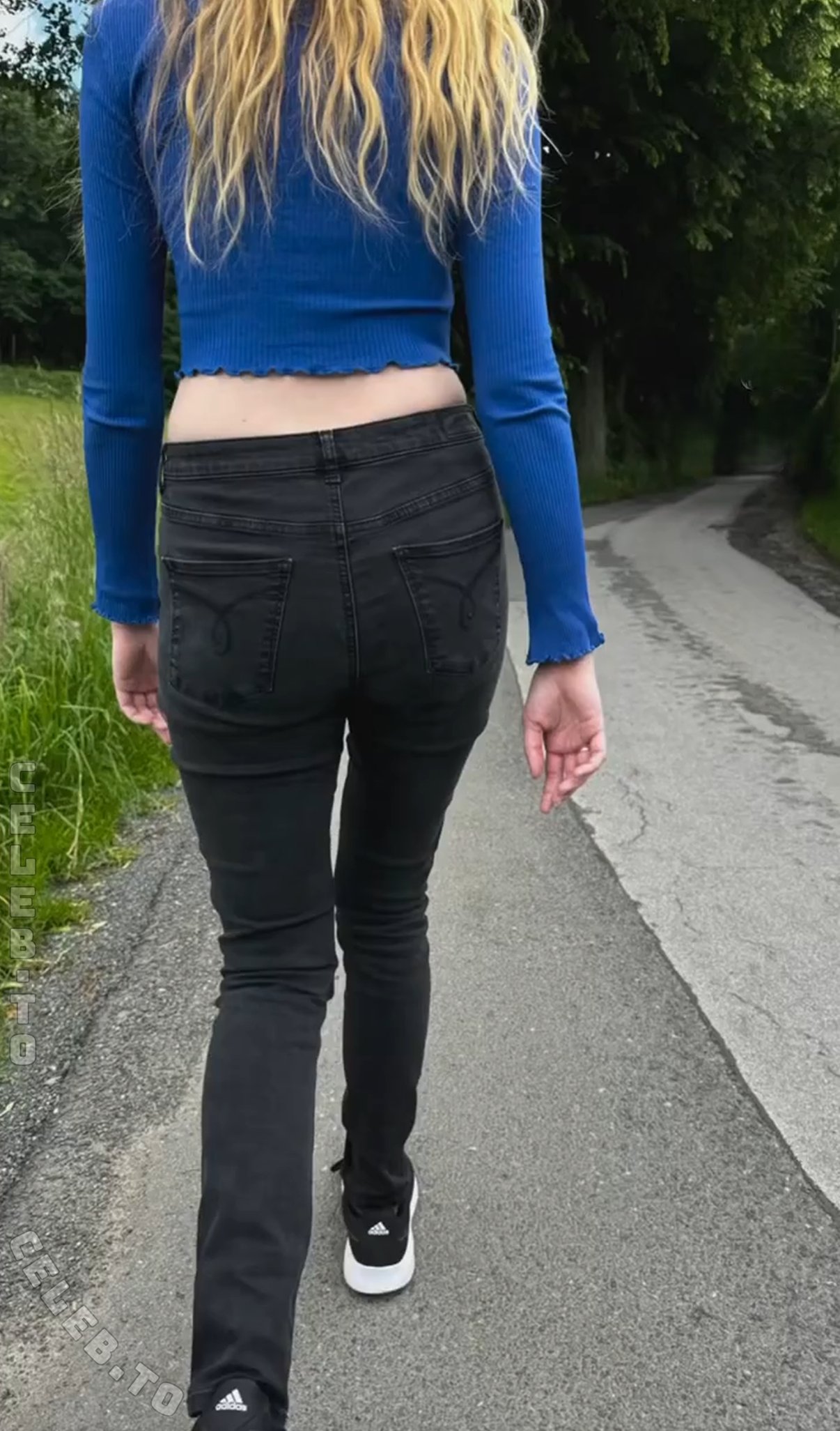 Bikergirl_97 nude photo 9