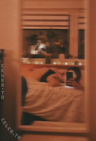 Bimbalabambi nude photo 6