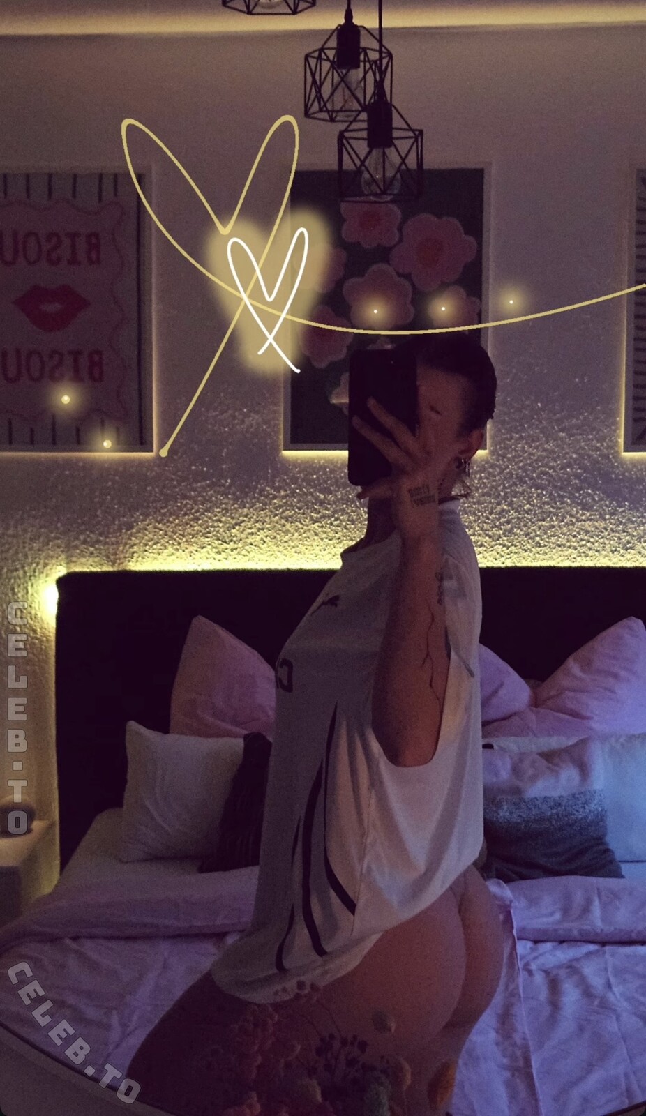 Bimbalabambi nude photo 1