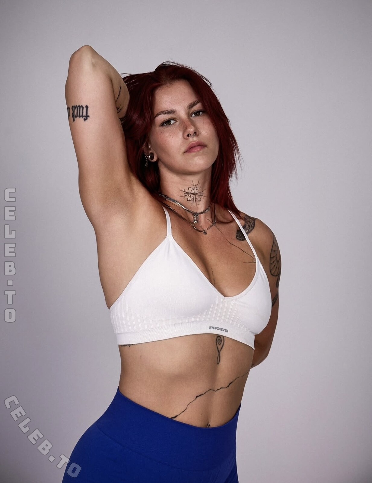 Bimbalabambi nude photo 2
