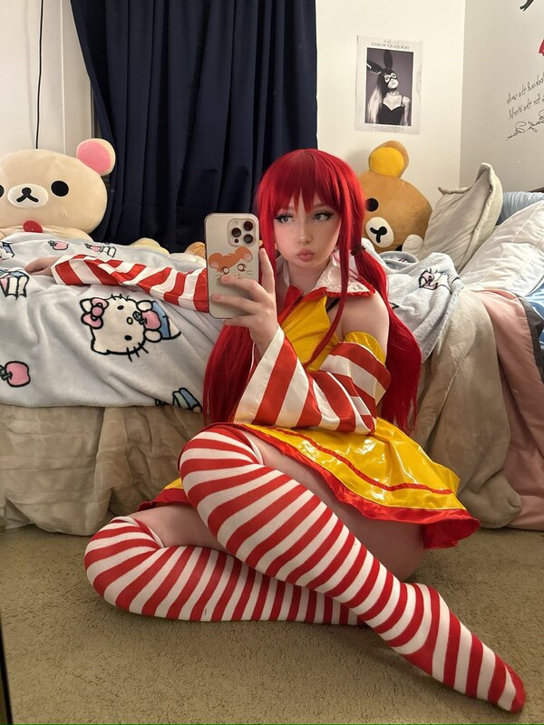 bimbogrlfriend nude photo 3