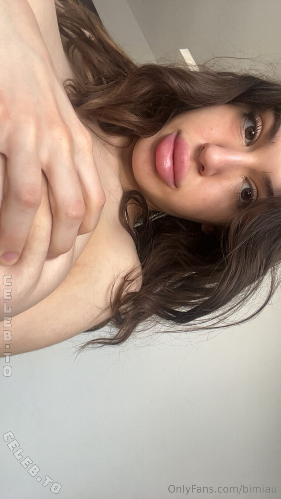 bimiau nude photo 20