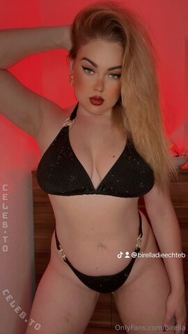 Birella nude photo 10