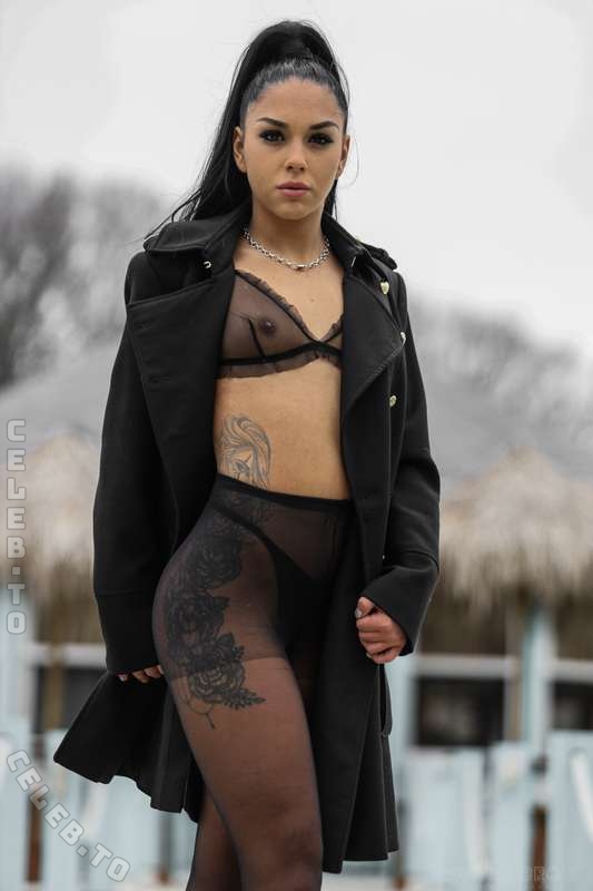 blackangel0920 nude photo 5
