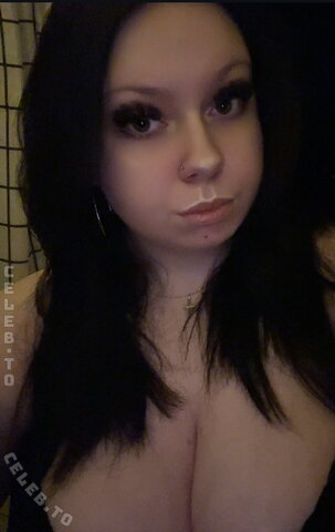 blackheadmom02 nude photo 11