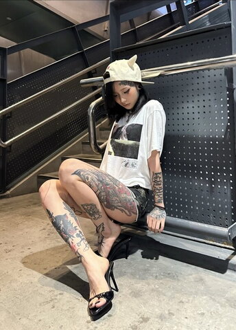 BlackSnake nude photo 29