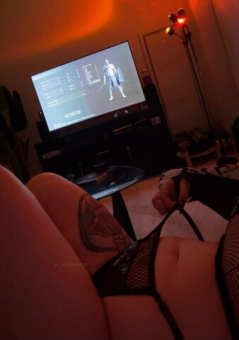 Blazingoth nude photo 3