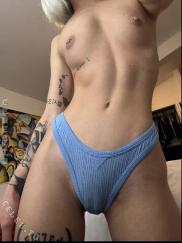 blondbaby666 nude photo 35