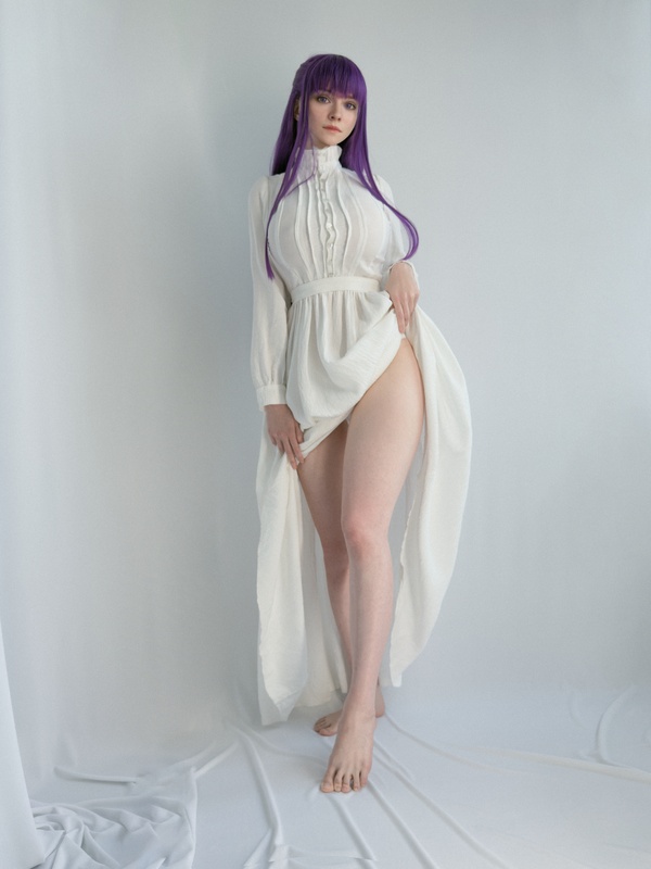 Blosmere nude photo 5