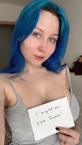 BlueMoonie nude photo 26
