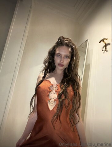 blu_marine Hot (1 photo)