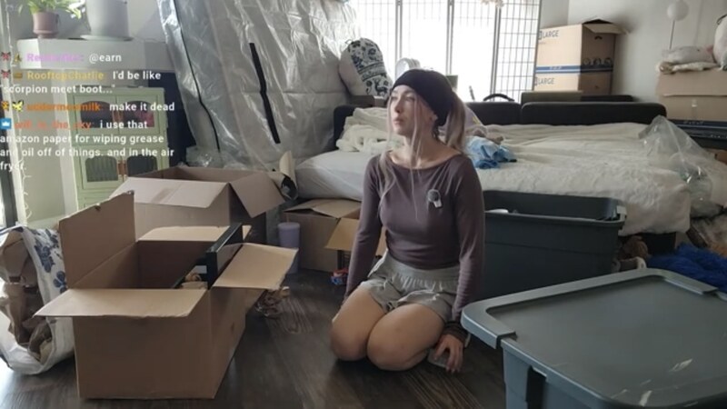 BluTube nude photo 2