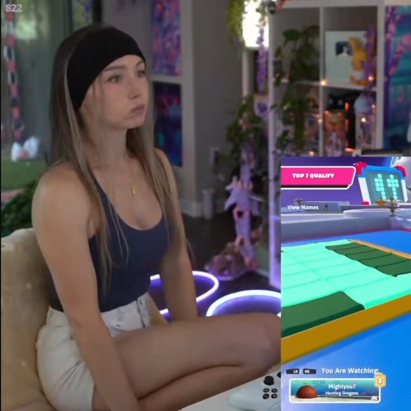 BluTube nude photo 15