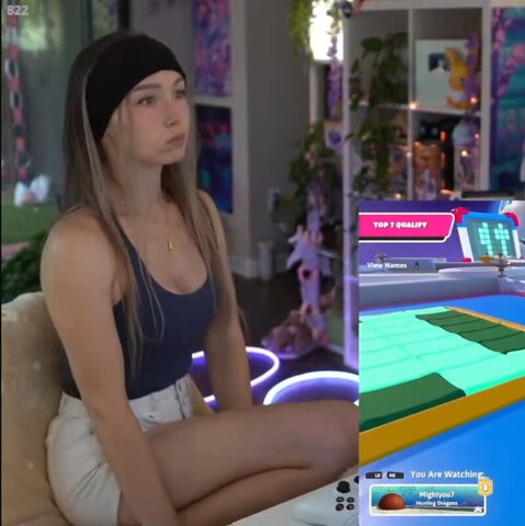 BluTube nude photo 30