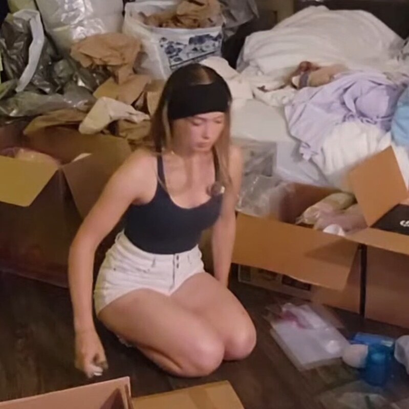 BluTube nude photo 5