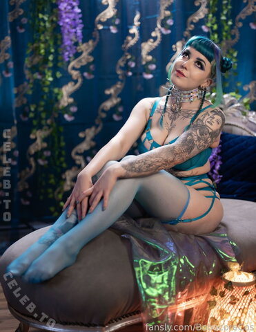 Bobacorecos – Nylon Foot Fantasy Set (2024)