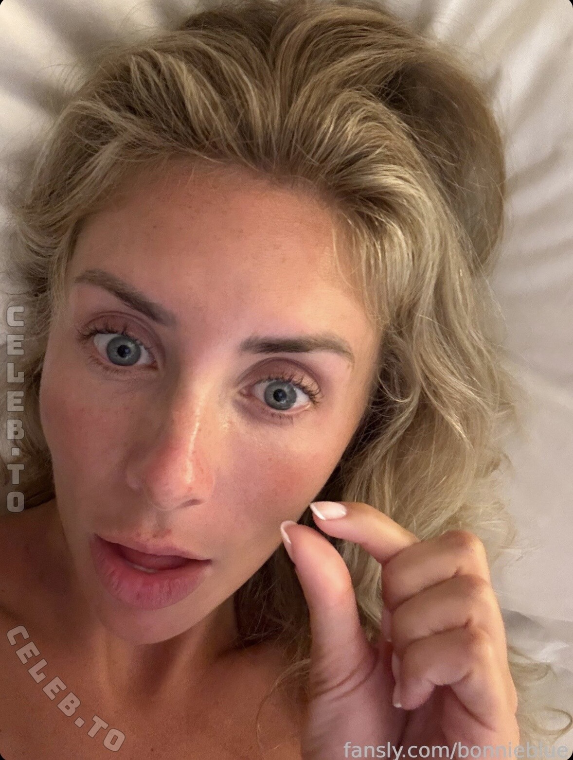 Bonnie Blue nude photo 3
