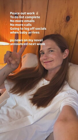 Bonnie Wright nude photo 6
