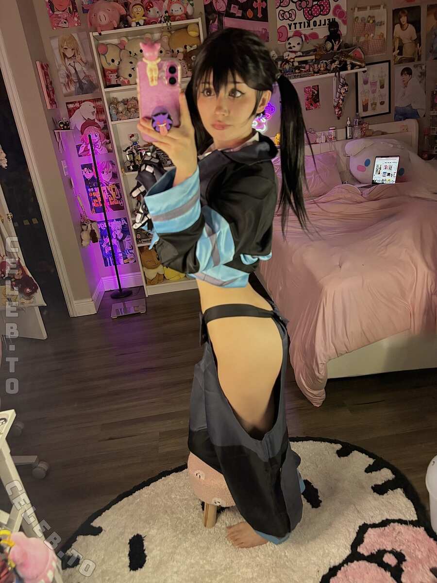 booleahhh nude photo 8