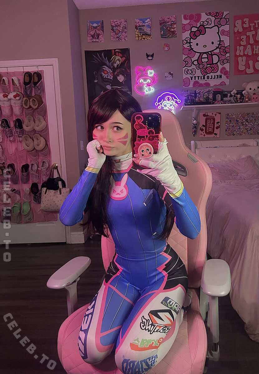booleahhh nude photo 5
