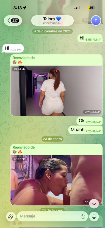 boomsar nude photo 2