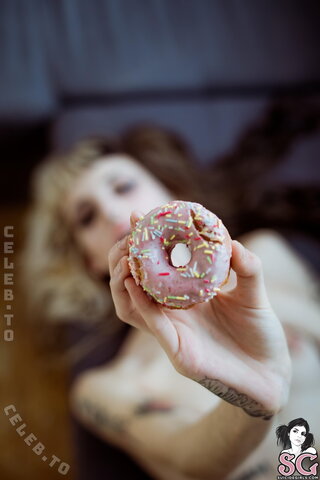 Borderlady nude photo 21
