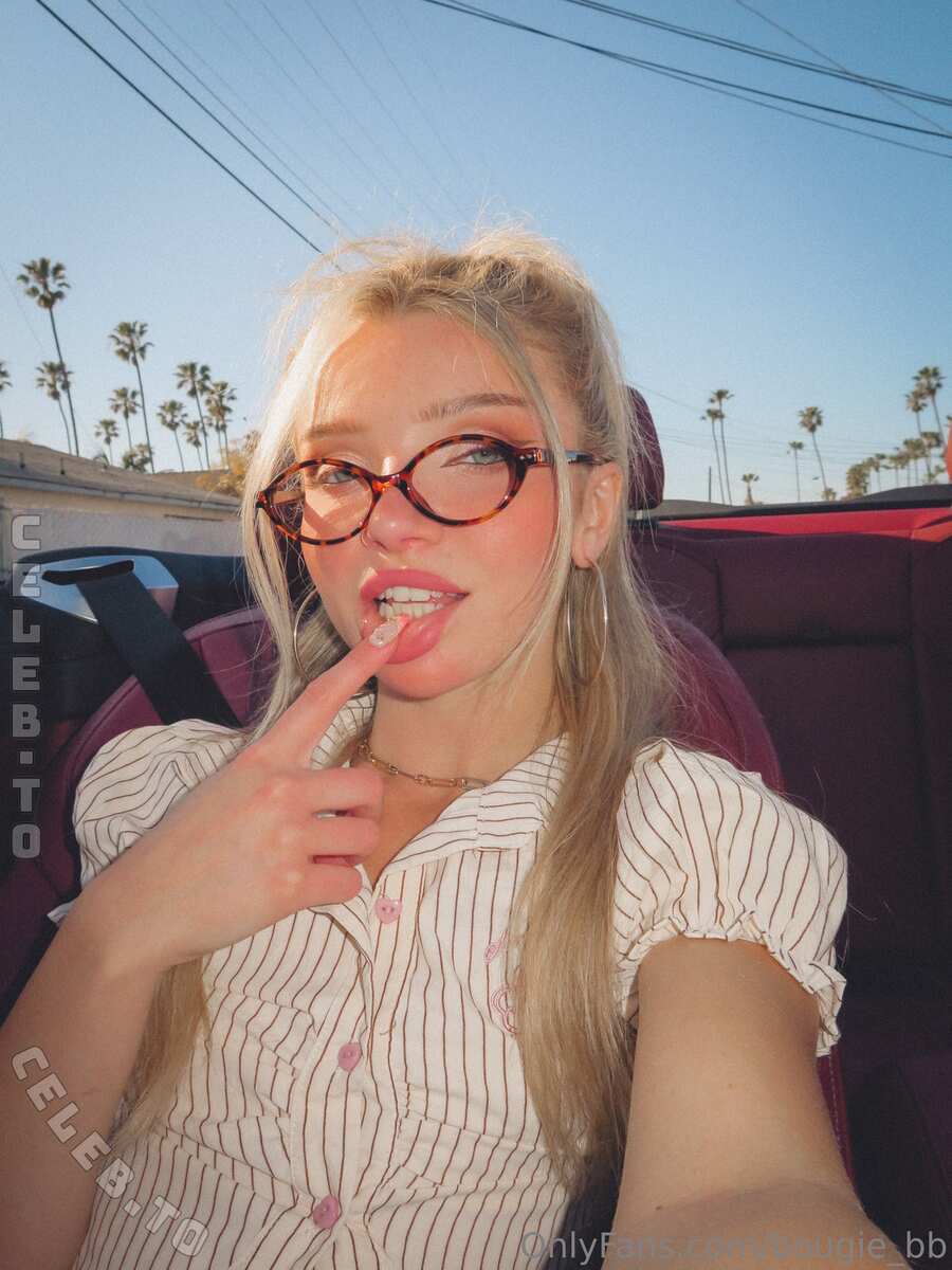 Bougie_bb nude photo 3