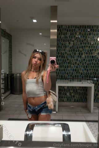Bougie_bb – Felt cute, won't delete later 😉 Loudest video I’ve ever made 🥵 Turn your volume all the way up for this o…
