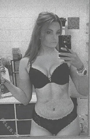 Bountybabybench nude photo 5