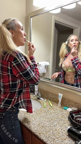 Brandi Love nude photo 382