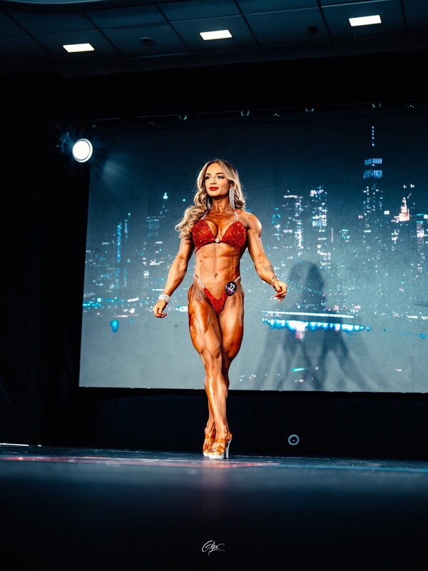 Brazilian Fitness & Muscle Girls nude photo 7