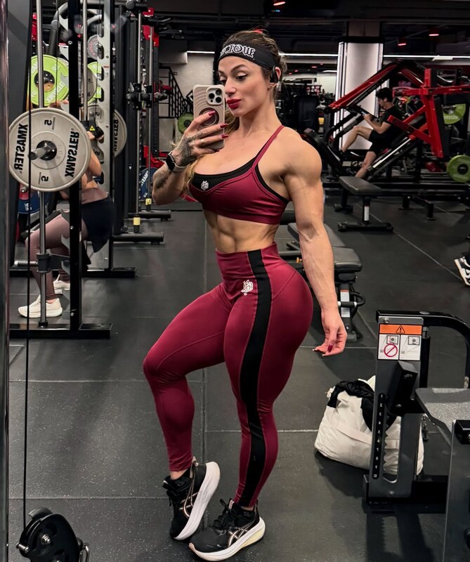 Brazilian Fitness & Muscle Girls nude photo 19