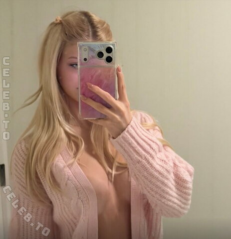Brianna Ruso nude photo 11