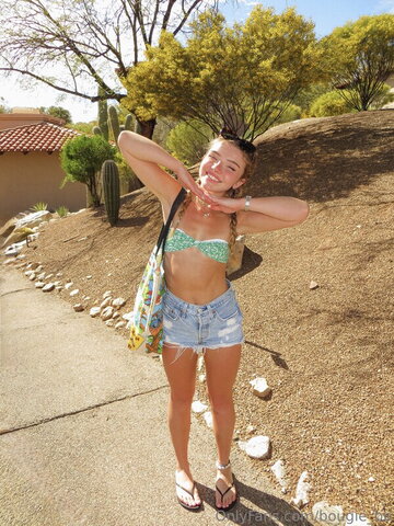 Brie Belle nude photo 89