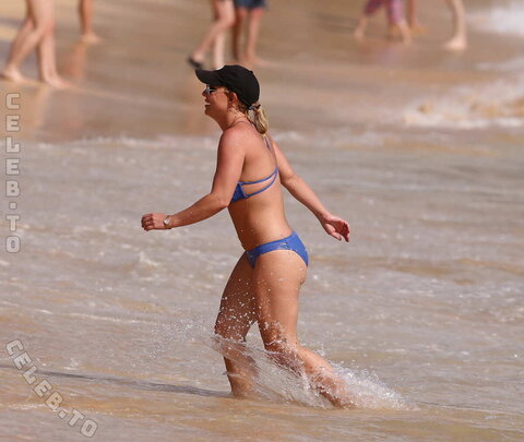 Britney Spears nude photo 11