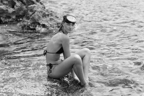 Britt Van der Boon nude photo 7