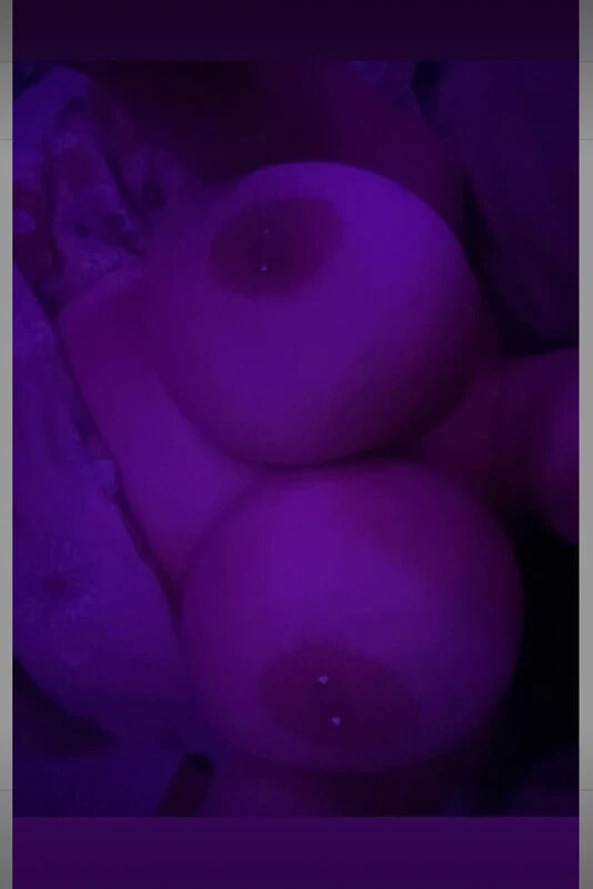 Bronte White nude photo 2