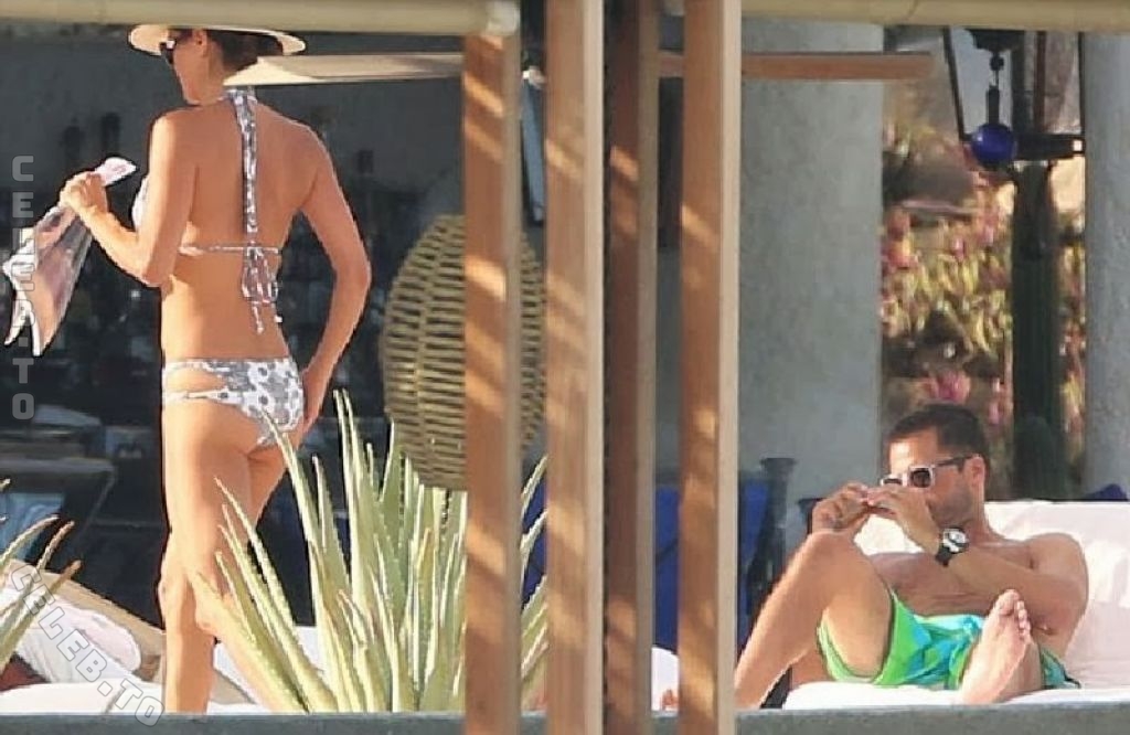 Brooke Burke nude photo 6