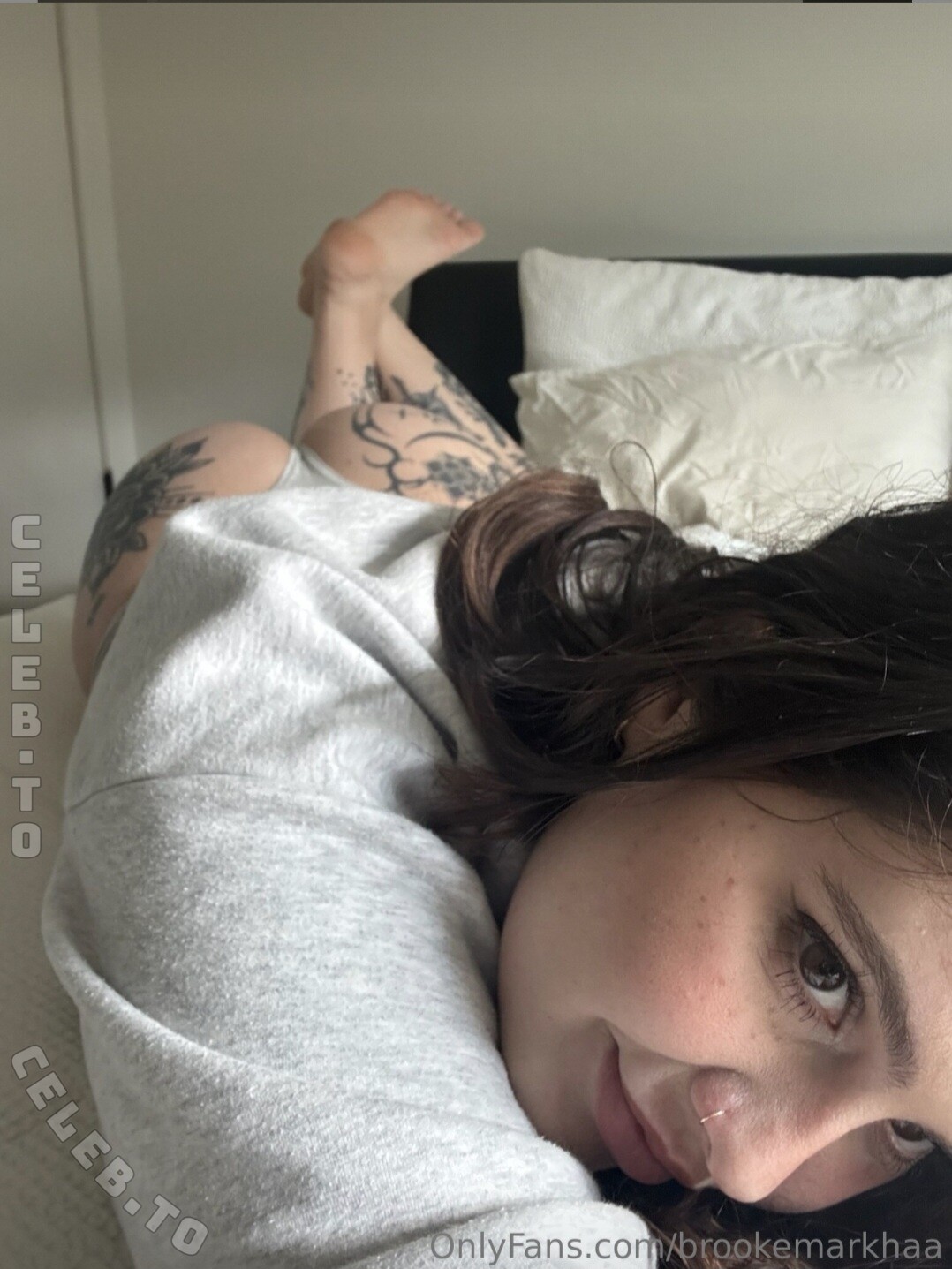 Brooke Markhaa nude photo 10