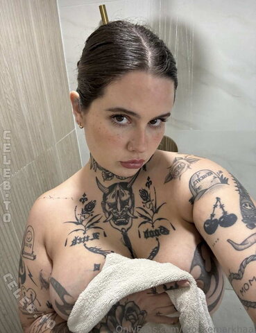 Brooke Markhaa Fresh (1 photo)