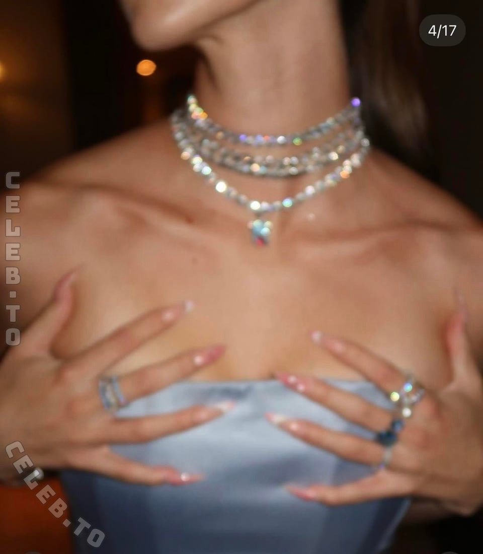 Brooke Monk nude photo 4