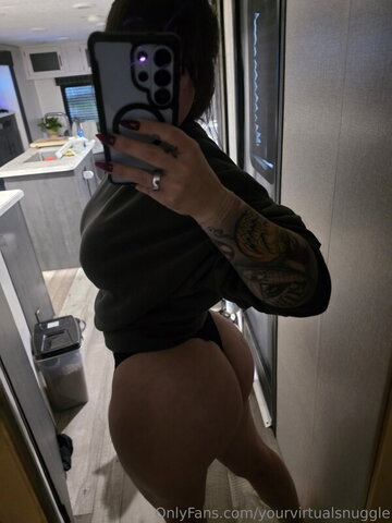 Brooke Synn nude photo 30