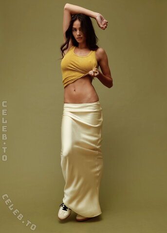 Brooklin Laird nude photo 8